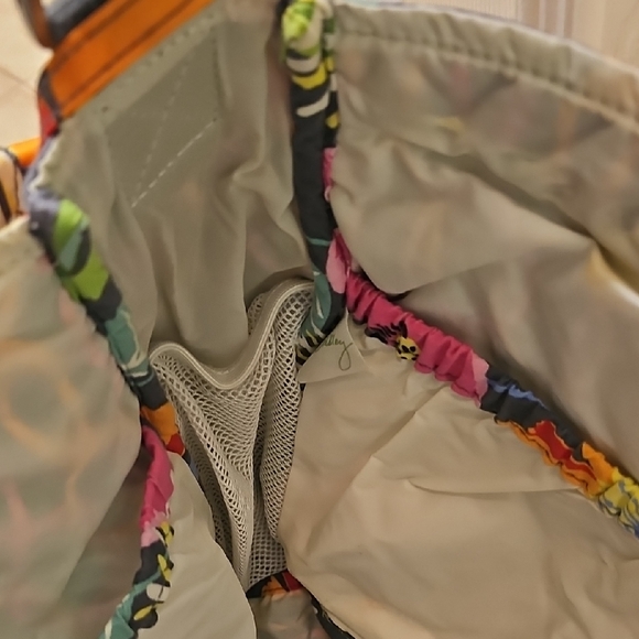 Vera Bradley Vibrant Floral Shoulder Bag - Picture 9 of 12